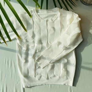 High fashion, super textured knit top